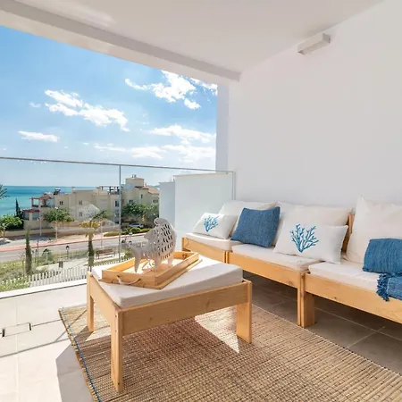 Vb Lar Bay - 3 Bdr With Sea Views *