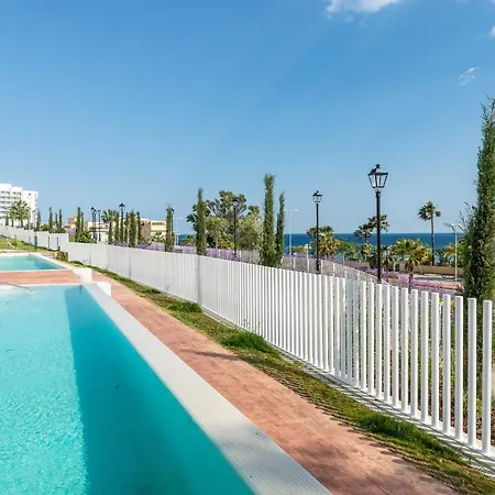 Apartment Vb Lar Bay - 3 Bdr With Sea Views *